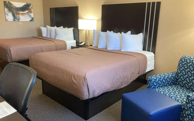 Navajoland Hotel of Tuba City