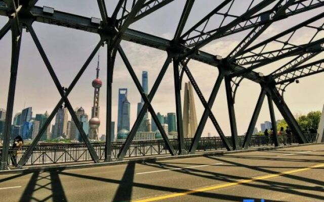 Hanting Hotel White Bridge outside the Bund Shanghai