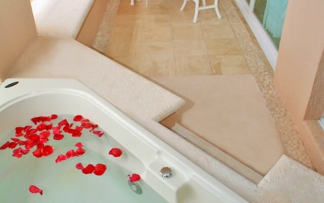 Porto Bello Gran Marina by GuruHotel