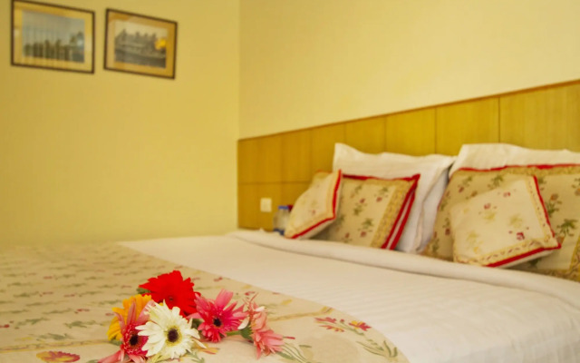 Hotel Broadways Inn