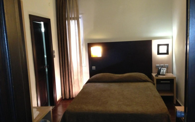 Anessis Hotel