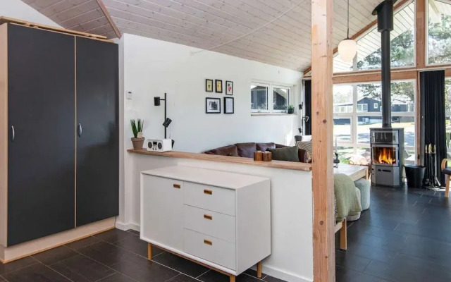 10 Person Holiday Home in Logstor-by Traum