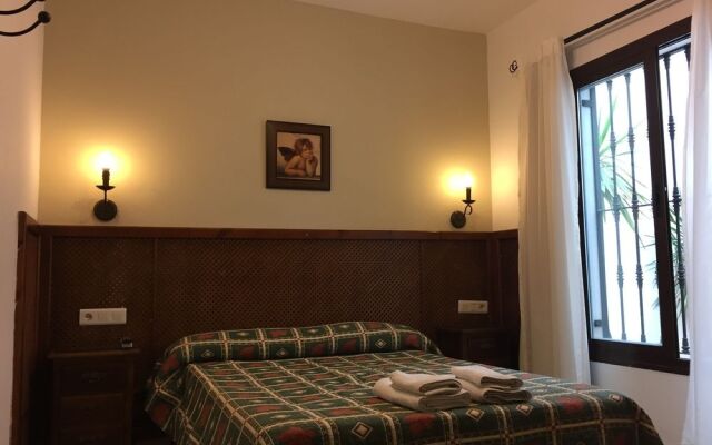 Easy Nerja Guesthouse