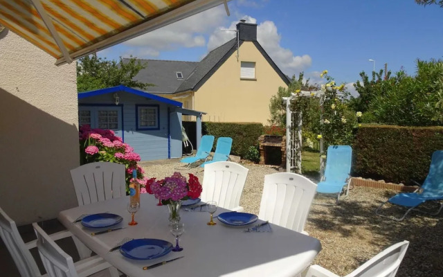 Pretty Terraced House Near the Beach, Damgan