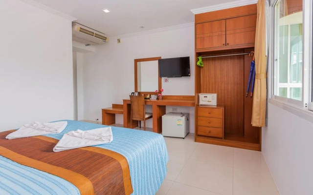 Sukcheewa Residence Phuket
