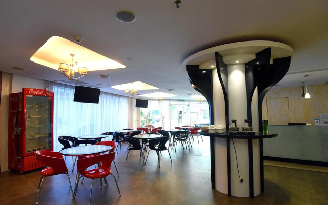 MH Studio Hotel