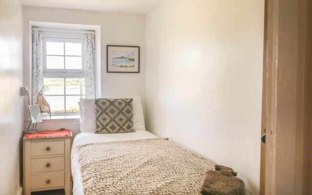 2 Menefreda Cottages