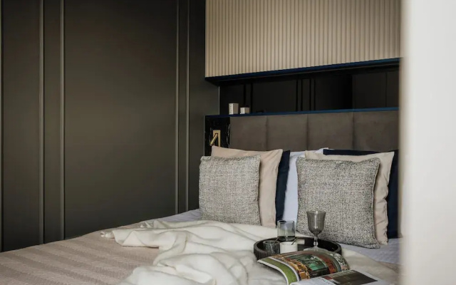 Azure Palace - Loft Affair Collection