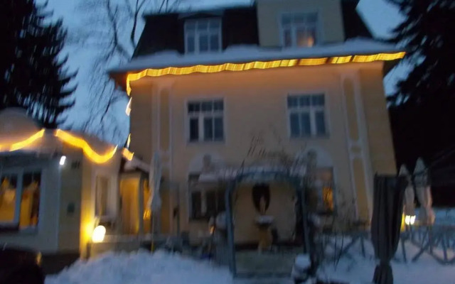 Villa Meteor