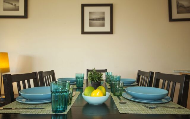 B44 - Alto do Quintao Central Apartment