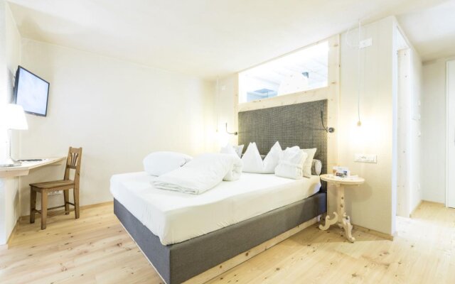 Berghotel Jochgrimm - Your hoome in the Dolomites