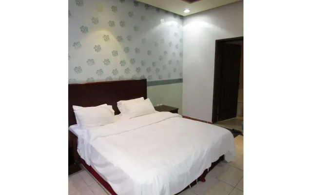 Lamasat Al Hamra Furnished Apartments