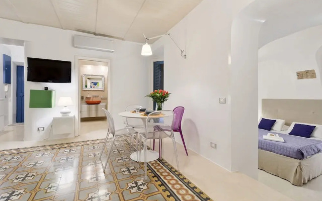 Monserrato Design Apartment in Navona