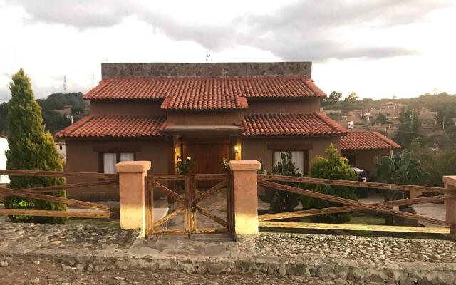 Beautiful Cabain At Tapalpas Downtown