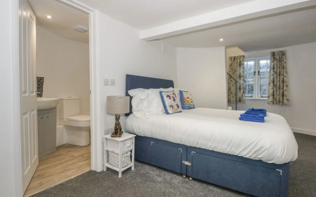 The Sir Peter Scott Lighthouse