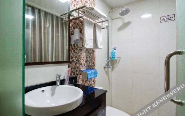 Happy Road Chain Inn Co.,Ltd. Hotel (Hefei University Town)
