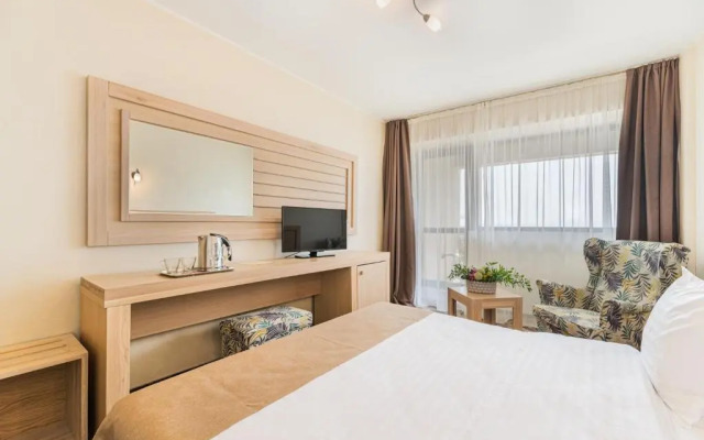 Faleza Hotel by Vega