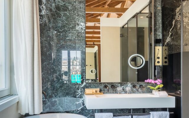 Palacio Gran Vía, a Royal Hideaway Hotel