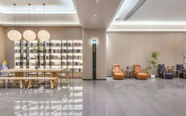 Bafang Junyue Hotel