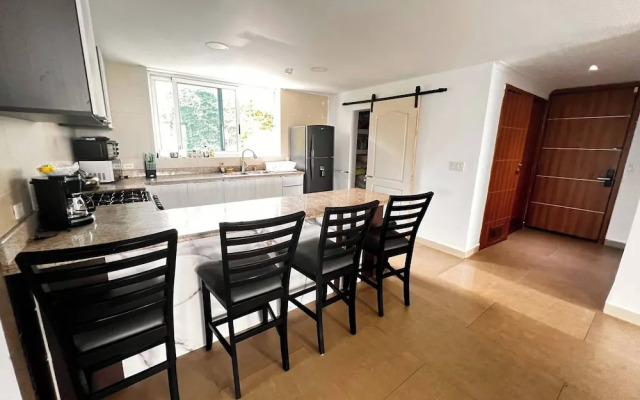 Apartment in the Causeway Amador