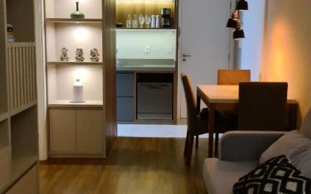 Conforto e sofisticação à 500m da Vila Germânica