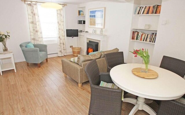 Mazey Cottage
