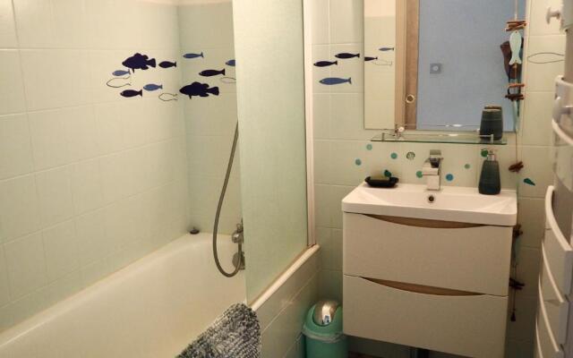 T2 « lémanesque » aux nuances du lac avec jardin