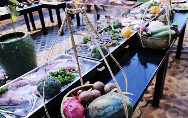 Hoi An Town Home Resort