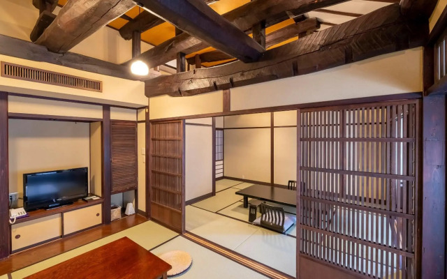 Nakamatsuya Ryokan