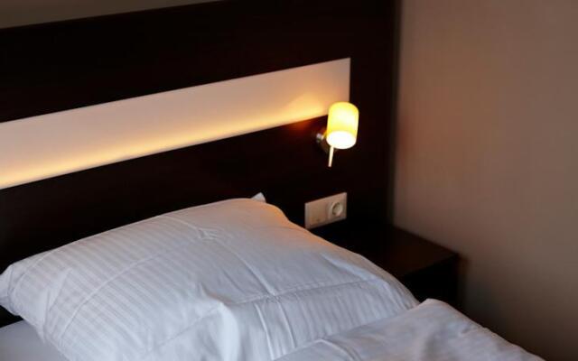 Smart Stay Hotel Berlin City - Hostel