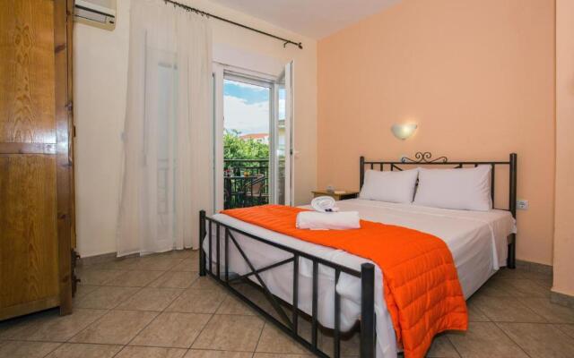 Famelia Studios Lampiris