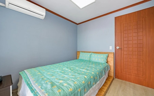 Geoje Oedohouse Pension