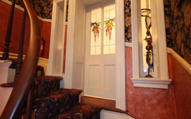 The Livingston Inn