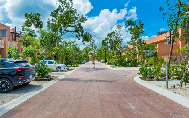 Penthouse Studio with Gym, Swimming-pool, Outdoor BBQ, Aldea Savia