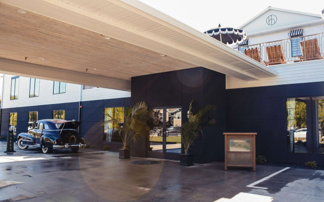 The Inn Hotel, Ascend Hotel Collection