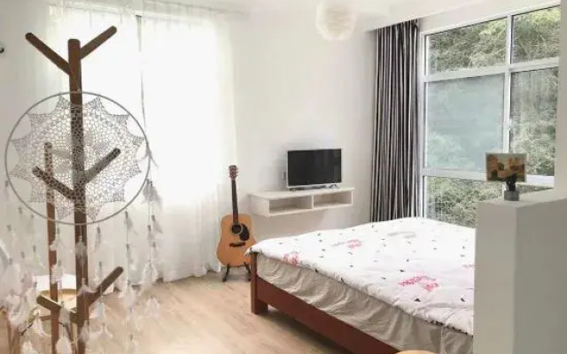 Chunmian Music Hostel