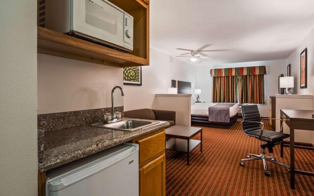 Best Western Inn & Suites