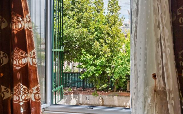 Simplistic Apartment in Genova near Town Center