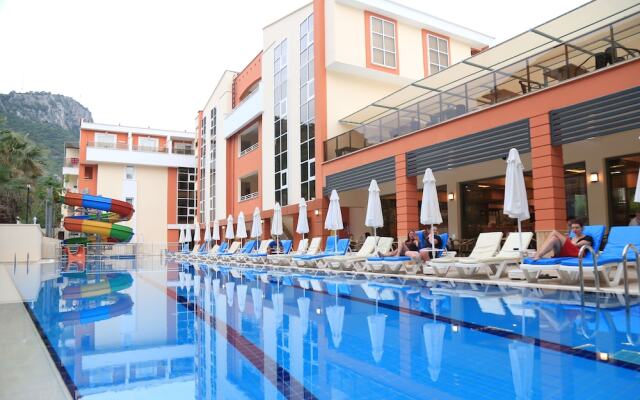Lavia Hotels Kemer