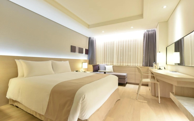 Pacific Hotel