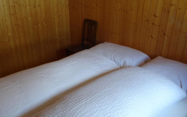 Reseda Lenk in Lenk With 2 Bedrooms and 3 Bathrooms