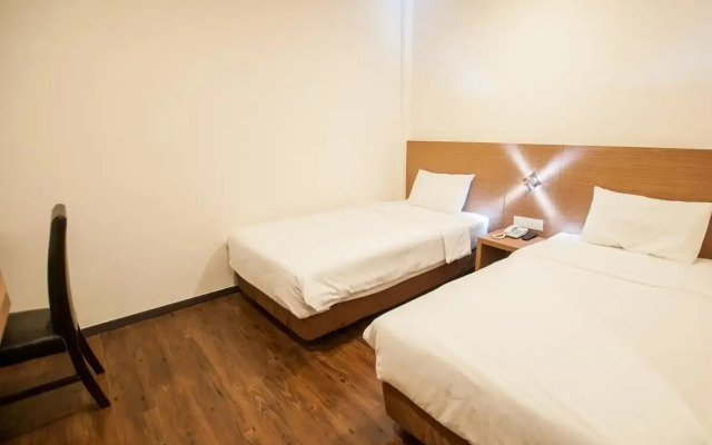 Nagoya Inn Hotel