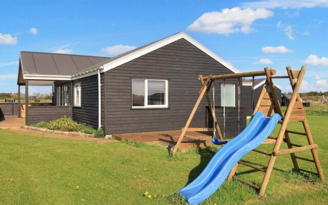8 Person Holiday Home in Lokken-by Traum