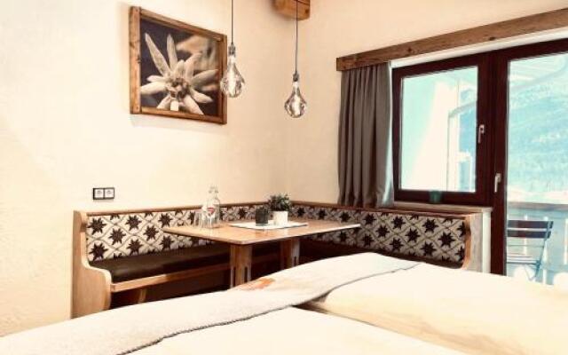 Hotel Pension Kreuzeck Appartements