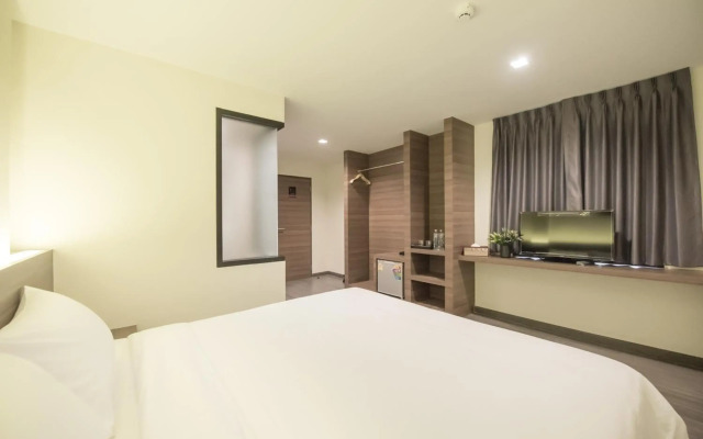 Sovereign Group Hotel