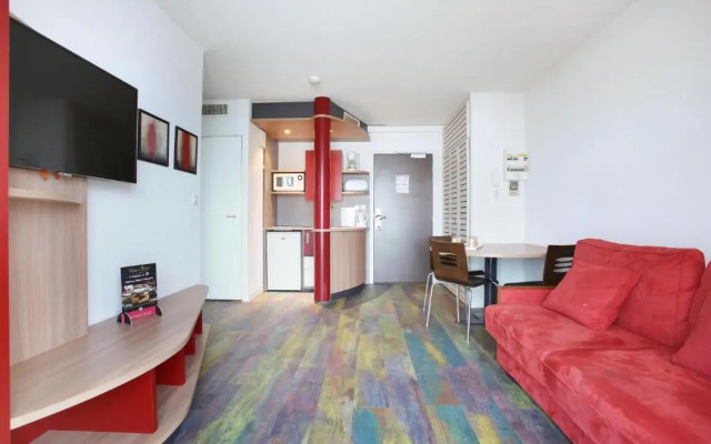 Suite - Home Orleans Saran