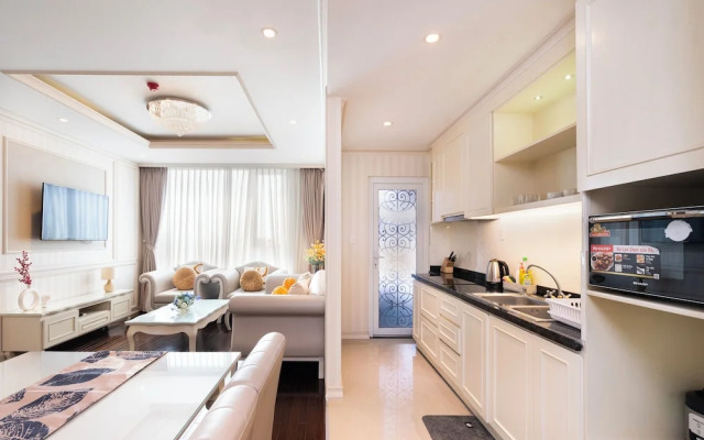 Luxury Condotel Luminous Leman