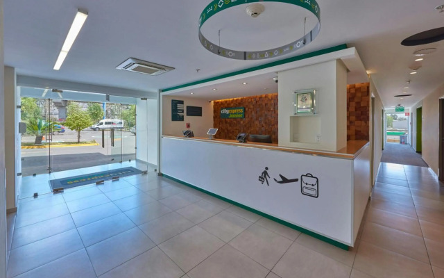 City Express Junior by Marriott Toluca Zona Industrial
