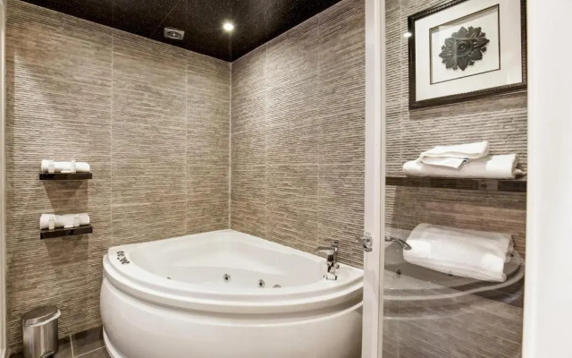 Mercure Peebles Barony Castle Hotel