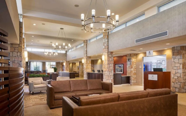 Sheraton Louisville Riverside Hotel